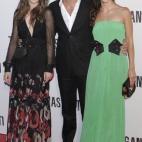 Con María Valverde y Clara Lago en el estreno de Tengo ganas de ti en Madrid.