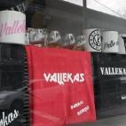 5c8b7b852400006b054d9848