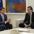 5c8b2071230000dd04242d5f