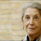 Nombre completo: Nadine Gordimer Fecha y lugar de nacimiento y muerte: Springs (Sud&aacute;frica), 20 de noviembre de 1923 - Johannesburgo (Sud&aacute;frica), 3 de julio de 2014. Premio Nobel en: 1991 Obras cumbre: Los d&iacute;as falsos (195...