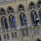 5c8ae4233b000070066cbea3