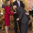 5c8ae493360000a61b6c3ec3