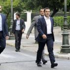 5c8b0d87360000c81a6c5c40