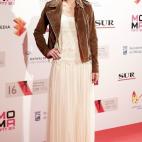 5c8ae49e230000040123e24c