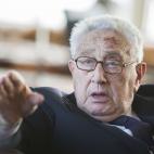 Quien fuera secretario de Estado con Nixon y Ford, ganó el Nobel de la Paz en 1973 junto al revolucionario, militar y político vietnamita Le Duc Tho, que rechazó el galardón.