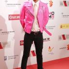 5c8ae4a7240000f7054ca176