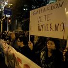 5c8aef5b230000d50423f08f