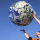 El Acuerdo Transatlántico para el Comercio y la Inversión (conocido por el acrónimo en inglés, TTIP), es un convenio a punto de ser una realidad plena, que busca “aumentar el comercio y la inversión entre la UE y EEUU, haciendo realidad ...