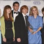 5c8a6fd9360000a61b6b79fc