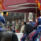 5c8b5651250000e203ca6a88