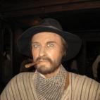 5c8a852d250000bd05813d55