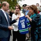 5c8b29272500000704ca334d