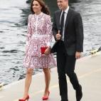 5c8b293f2400000a05a43f26