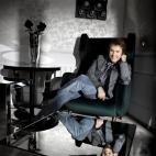 5c8ae6aa360000ba1a6c4178