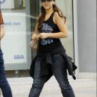 5c8a4ca2260000ea04fe2b8c