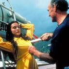 5c8b6562200000450470a791