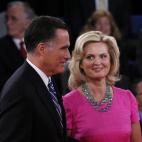 5c8b7855360000a61b6d2a8c