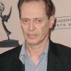 De Fargo a El Gran Lebowski, la carrera Steve Buscemi está salpicada de hits de cine indie. Uno de los papeles que más fama le han dado es el de Señor Rosa (que, curiosamente, Quentin Tarantino había escrito pensando en encarnarlo él mismo)...