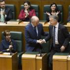 5c8a4ac8250000520680f3e9