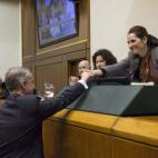 5c8a4ac83b000054066bcb3e