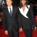 5c8ac4b3240000f404a3a683