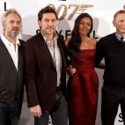 5c8a956d230000dd04234737