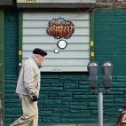 5c8b33d02500000d04ca4b26