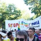 5c8ab4cf25000058068196f4