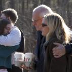 5c8ad4572000009e046fd425