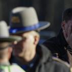 5c8ad45d360000ba1a6c2619