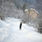 5c8ad4e12500000d04c9bad5