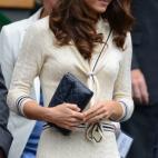 5c8a6a01250000bd05811d92