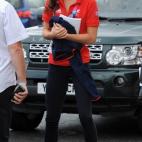 5c8a6a06260000f903fe51cd