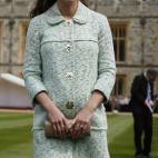 5c8a6a0f360000c81a6b72b6