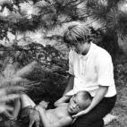 5c8a3e6e250000bd0580e3cd