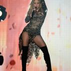 5c8aba83250000bd0581a298