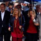 5c8b12e62300000401240b2b