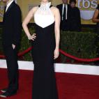 5c8ad943240000f7054c9098