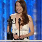 5c8ad9602300005400e74902