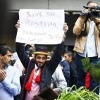 5c8b1219230000d5042409cc