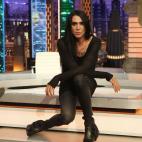 5c8aa146250000bd05816b81