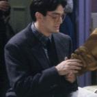 5c8a47f320000043046ef43a