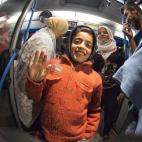 5c8b120e360000c81a6c6509