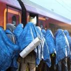 5c8b1210360000a61b6c6514