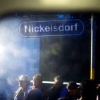 5c8b1210360000e01c6c6516