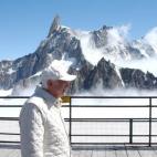 5c8adbe7250000e203c9c548