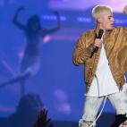 5d64be54250000bf0787130b