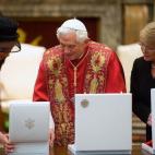 5c8adc192500000d04c9c5db