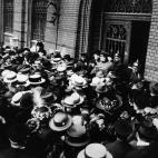 5c8a72f62500000704c90e9b