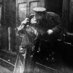 5c8a72f72000009d036f2b78